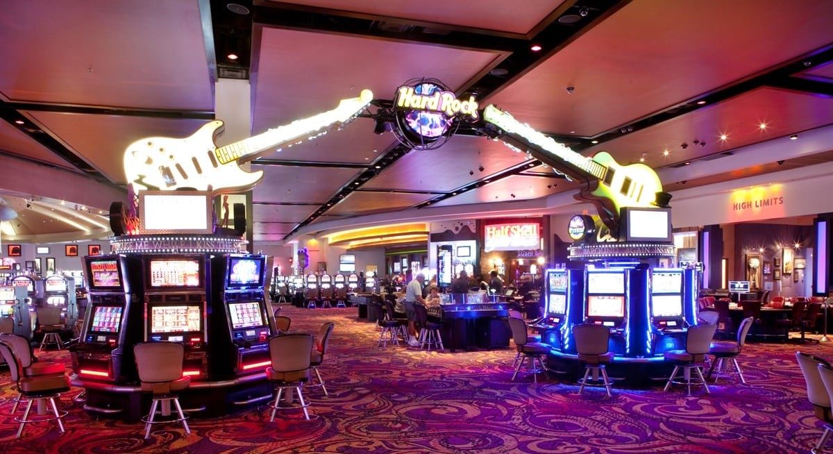 Mississippi Casinos To Consider Cashless Future As Technology Advances   Mississippi Casino E1671476928316 