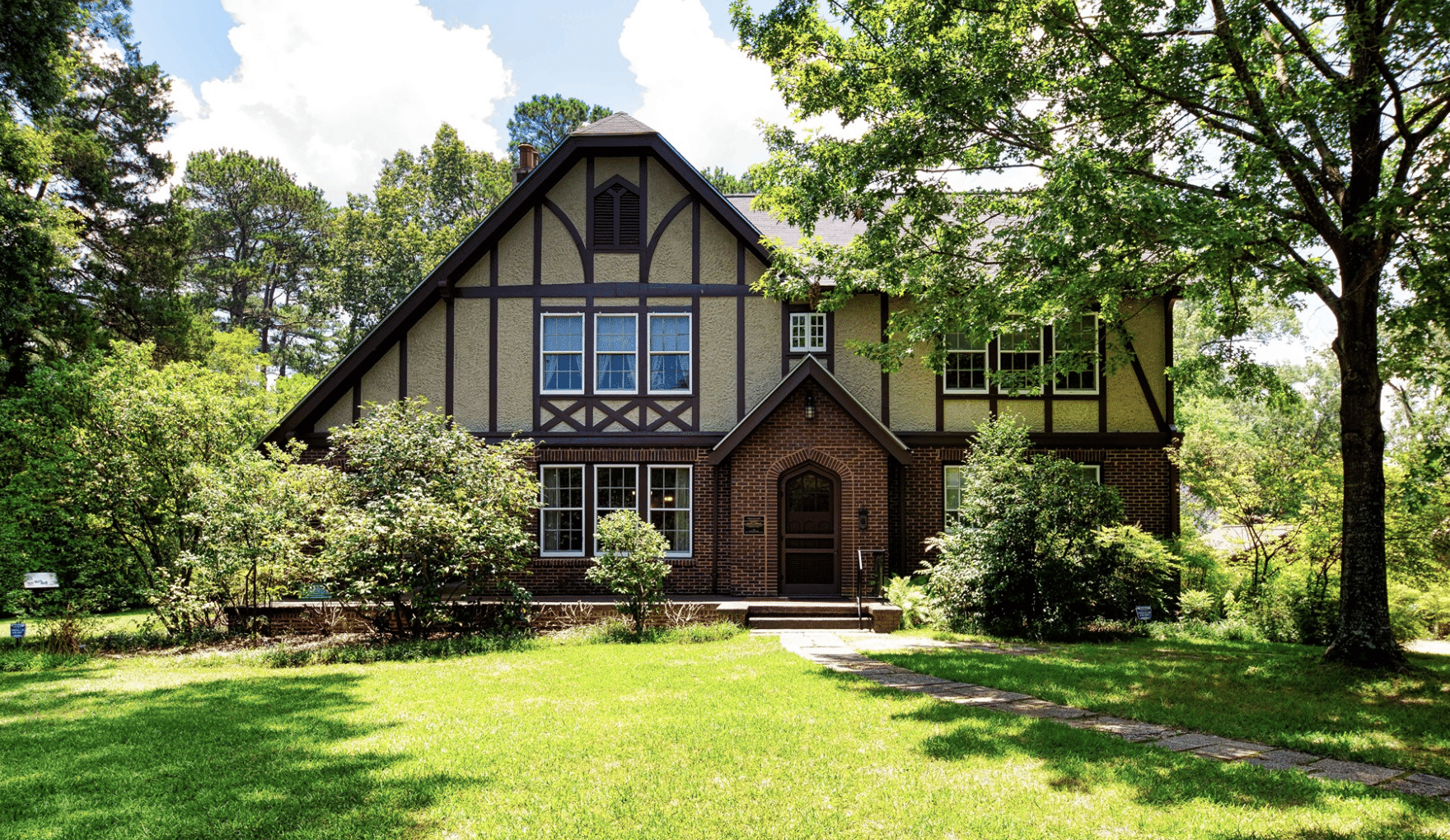 New director named for Eudora Welty House & Garden - SuperTalk Mississippi