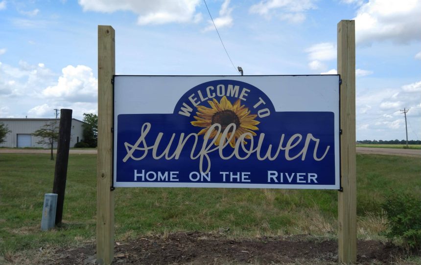 Sunflower County Welcome Sign