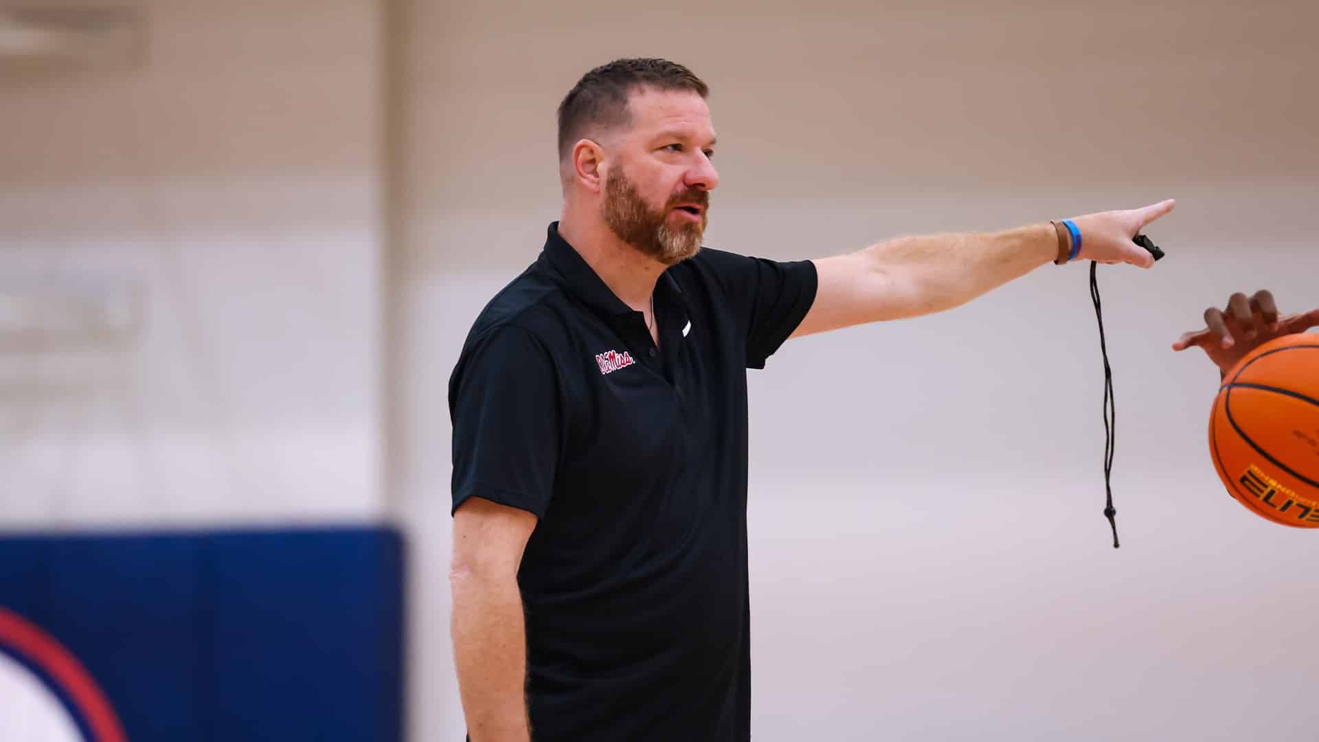 The timing is just not right': Chris Beard withdraws Ole Miss basketball  from NIT consideration - SuperTalk Mississippi
